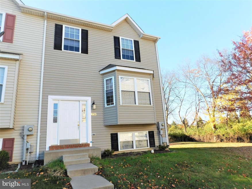 5784 Indian Cedar Ct, Frederick, MD 21703 - photo 1