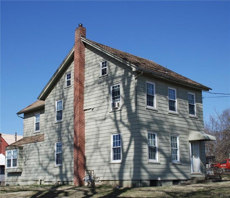 3230 Richmond Rd, Easton, PA 18040 - photo 1