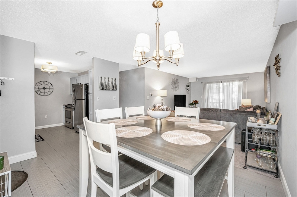 Sold $350,000 • Co-Listing Agent