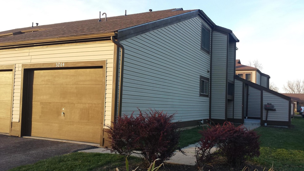 5264 Marci Way unit 8-D, Columbus, OH 43228 - photo 1