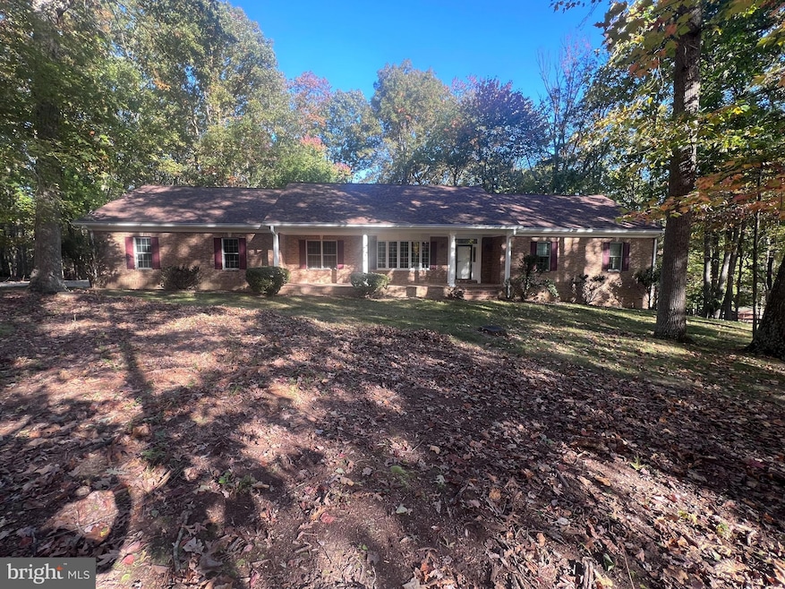 1714 Saddle Dr, Gambrills, MD 21054 - photo 1