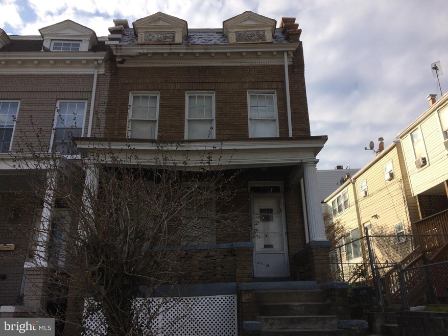 3120 Park Place NW, Washington, DC 20010 - photo 1