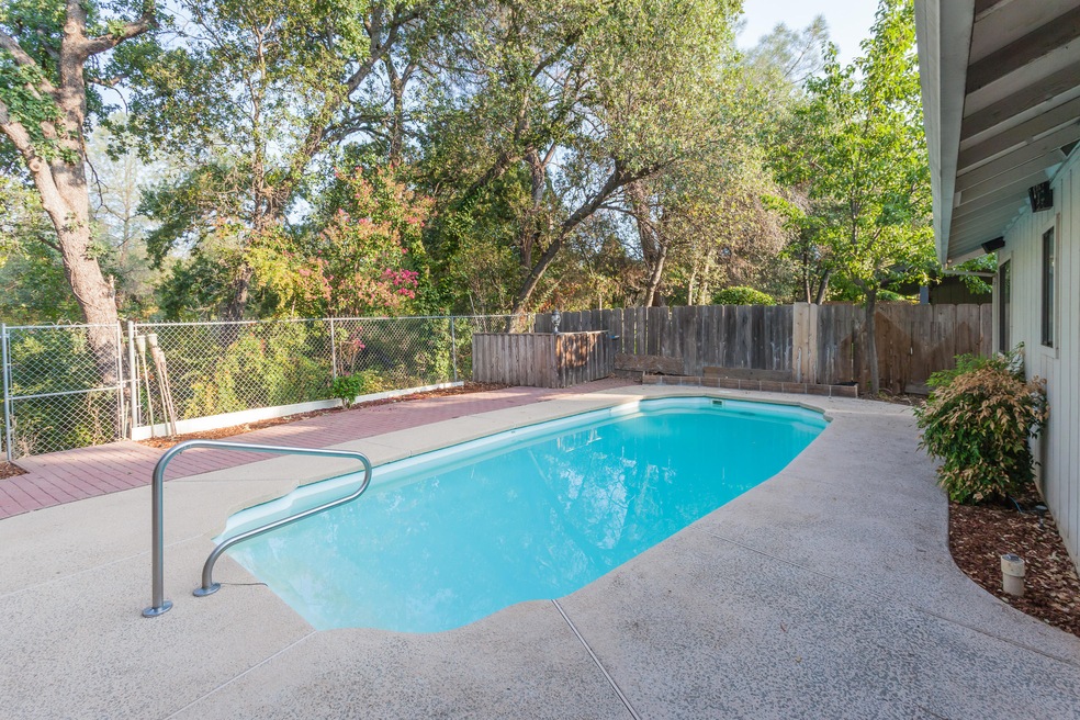 3414SomersetAve-MLS-21