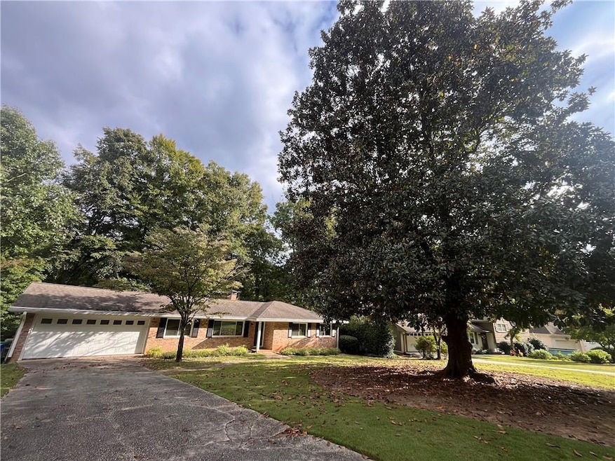 2301 Echo Hills Cir NE, Atlanta, GA 30345 - photo 1