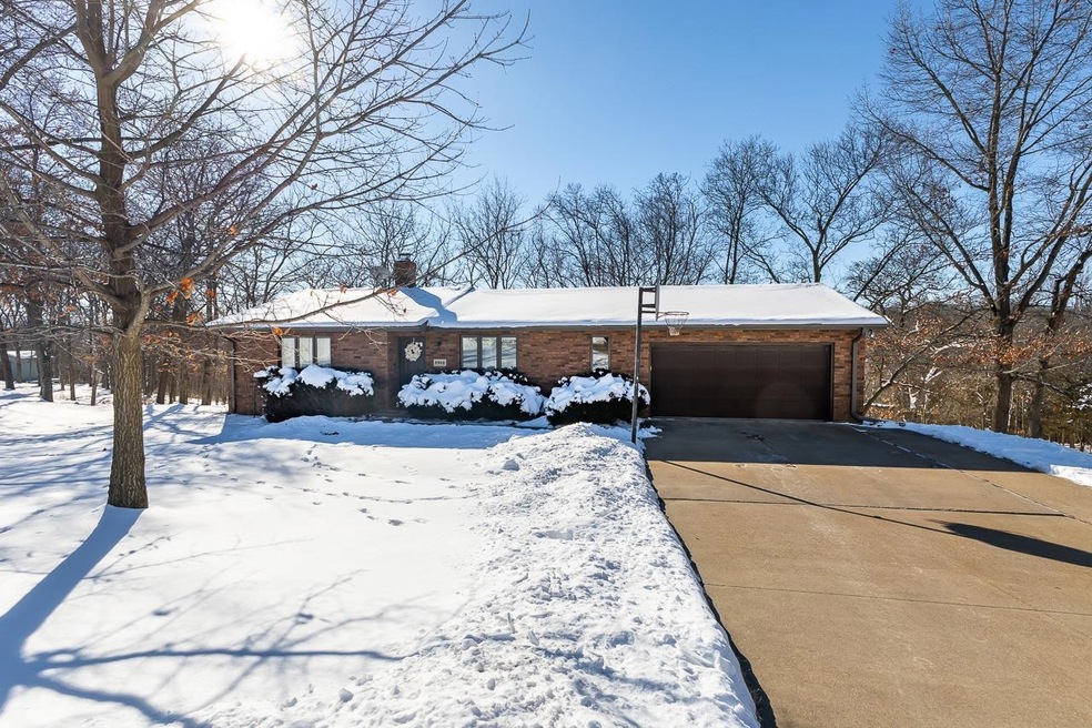 8968 Quail Ridge Ct, Dubuque, IA 52003 Recently Sold