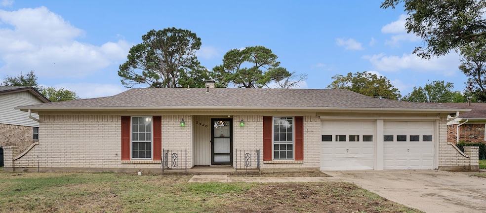 2420 Monterrey St, Arlington, TX 76015 - photo 1