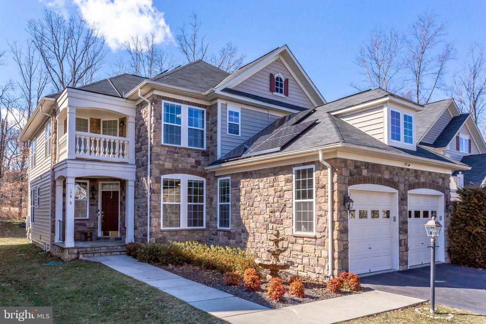 42925 Thornblade Cir, Ashburn, VA 20148 - photo 1