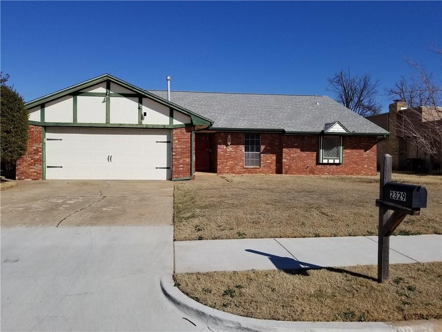 2329 NW 121st St, Oklahoma City, OK 73120 - photo 1