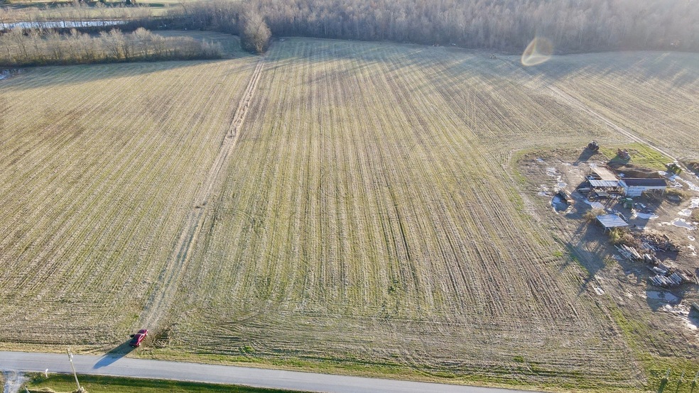 4 Duncan St, Manchester, TN 37355 - photo 1