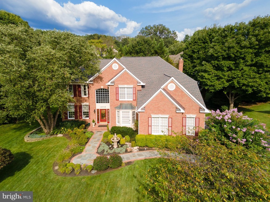 12716 Autumn Crest Dr, Herndon, VA 20171 - photo 1