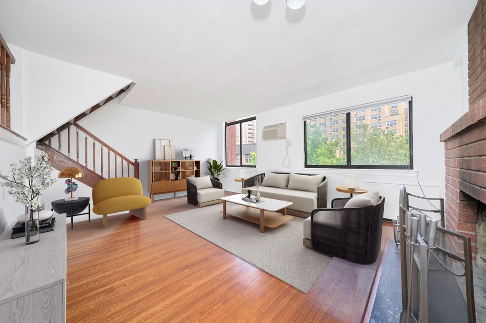 425 E 84th St unit 2-B, New York, NY 10028 - photo 1