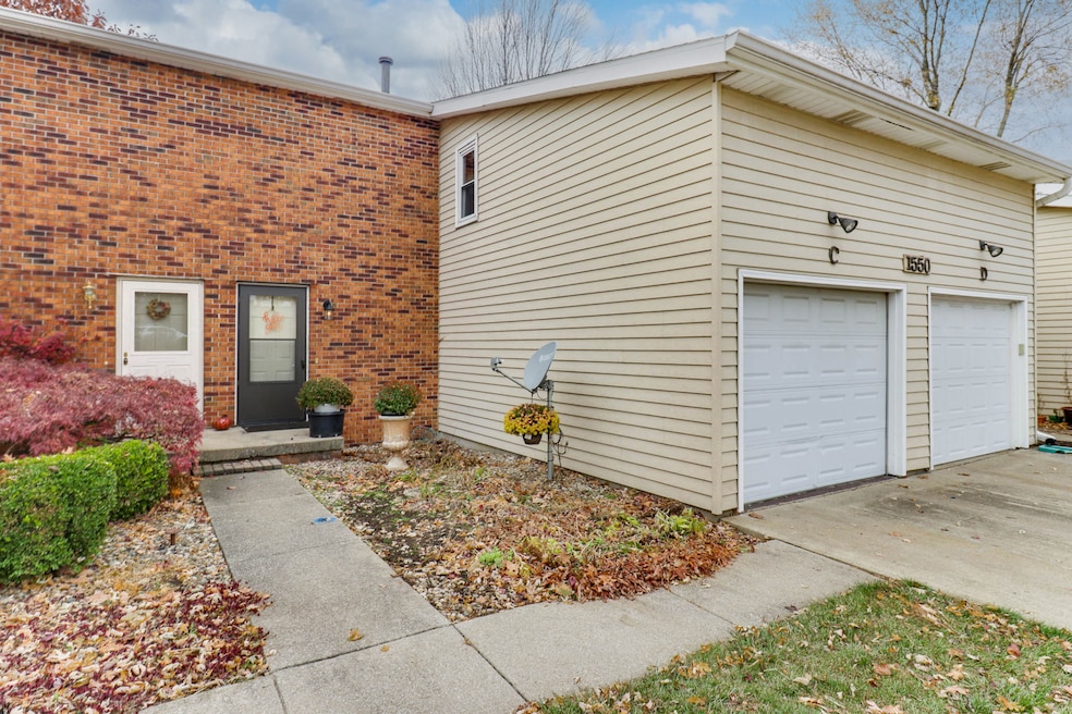 1550 Hunt Dr unit C, Normal, IL 61761 - photo 1