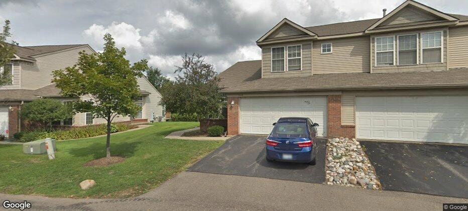 17608 Gateway Circle