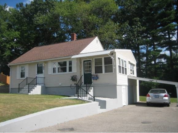 101 Seames Dr, Manchester, NH 03103 - photo 1