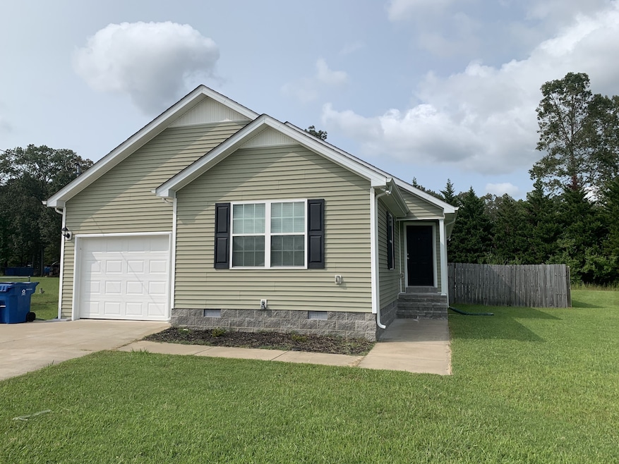 213 John Mark Ct, Manchester, TN 37355 - photo 1