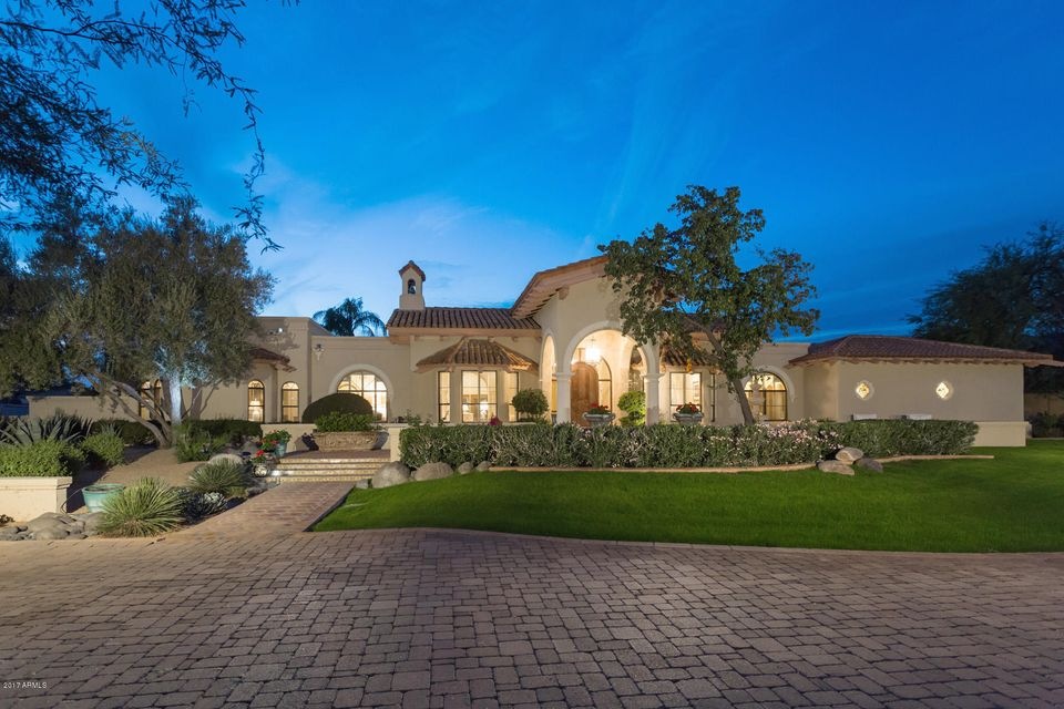 01 Front of Home