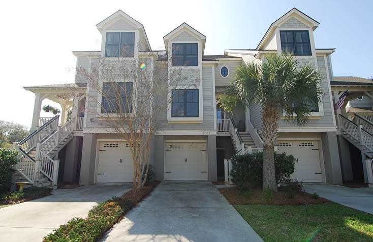 Front Exterior 2_MLS
