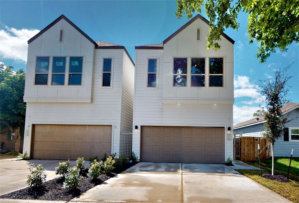 7126 Saint Augustine St, Houston, TX 77021 - photo 1