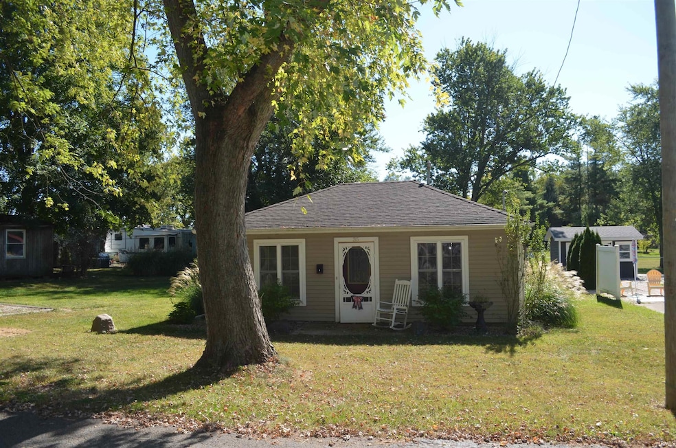 For Sale $154,900 • Co-Listing Agent