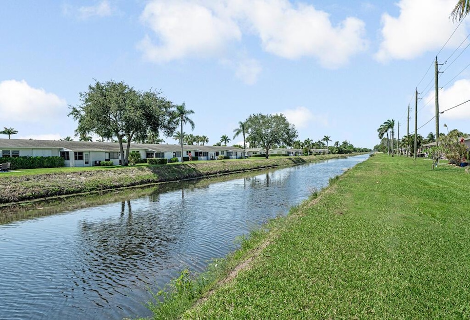 2775 Dudley Dr W unit D, West Palm Beach, FL 33415 - photo 1