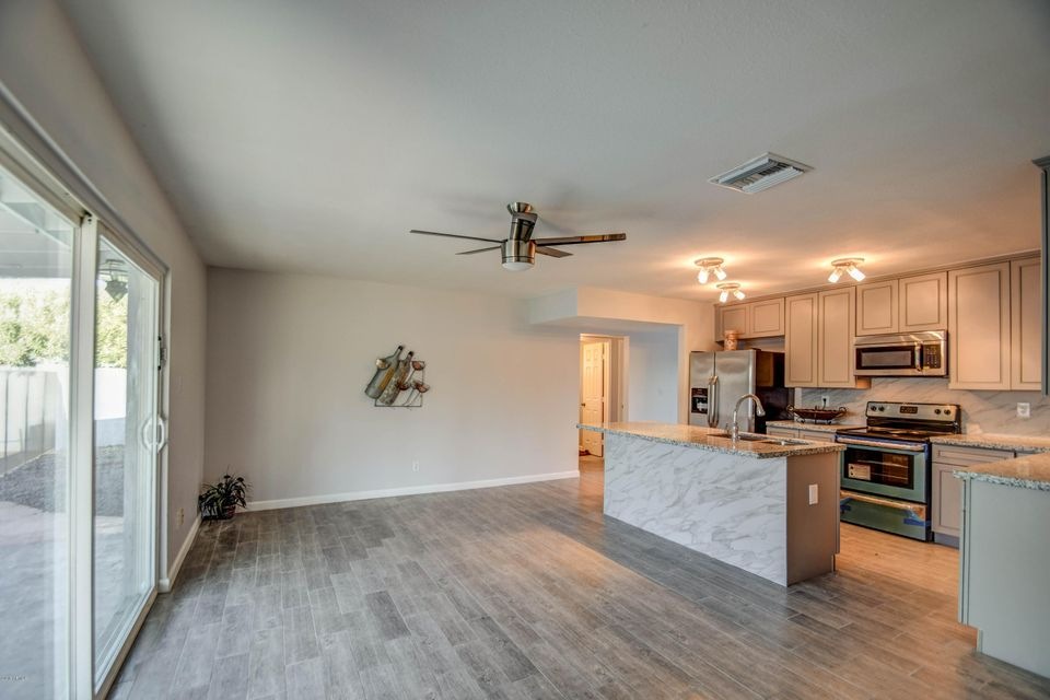 family room-2