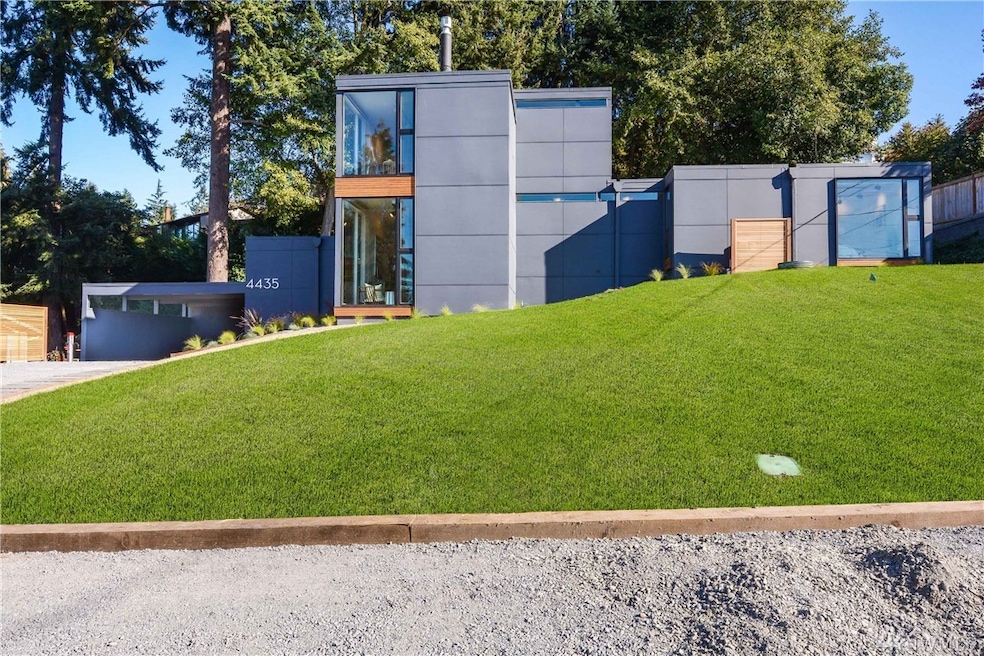 4435 Memory Ln W, University Place, WA 98466 - photo 1