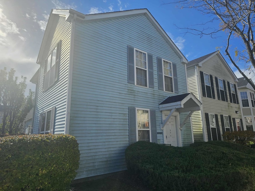 863 Symphony Dr unit 7151, Aurora, IL 60504 - photo 1