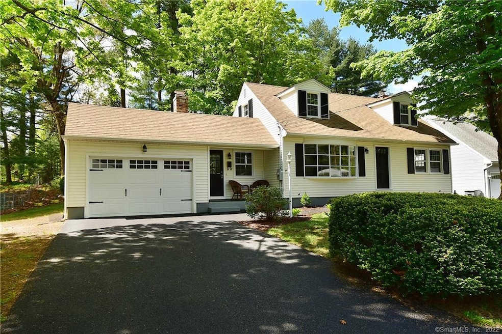 37 Brook Rd, Enfield, CT 06082 - photo 1