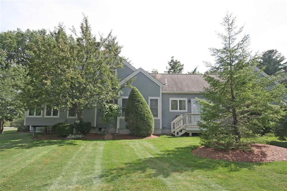 35 Hawthorne Village Rd unit U360, Nashua, NH 03062 - photo 1