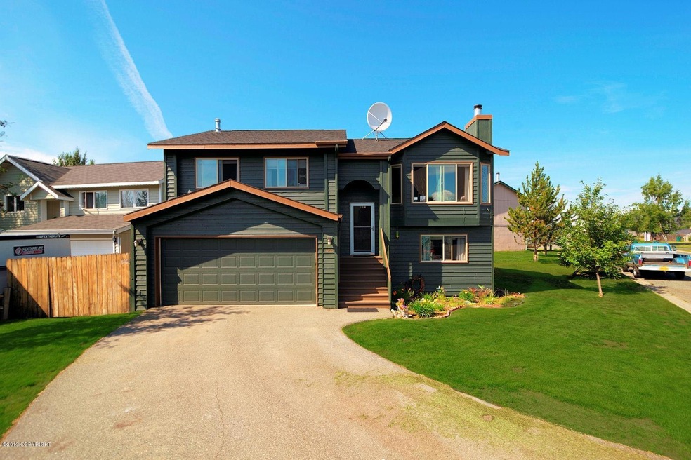 Located on Culdesac