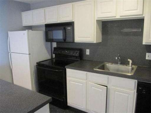Sagamore Place Condominiums unit 903, Quincy, MA 02171 - photo 1