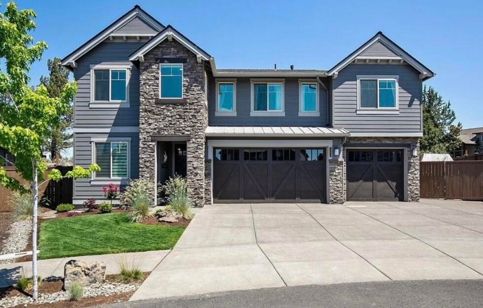 20896 SE Humber Ln, Bend, OR 97702 - photo 1