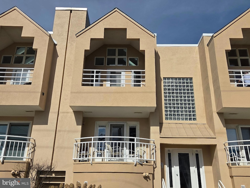 For Rent $15,000/month