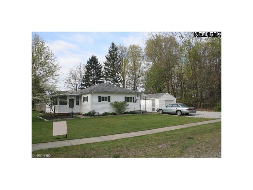 602 Abbe Rd, Sheffield Lake, OH 44054 - photo 1