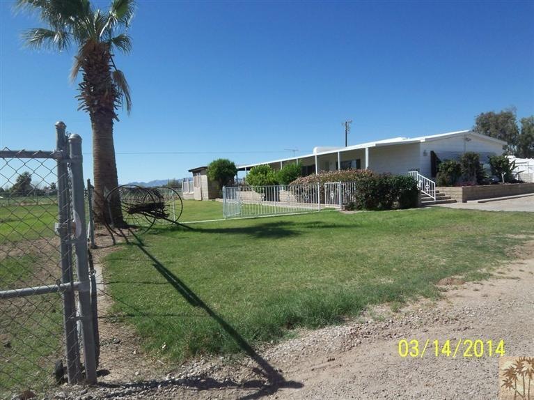 10292 W 10th Ave, Blythe, CA 92225 - photo 1