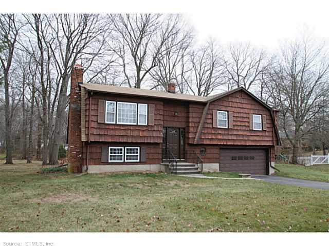 8 Woodside Dr, Branford, CT 06405 - photo 1