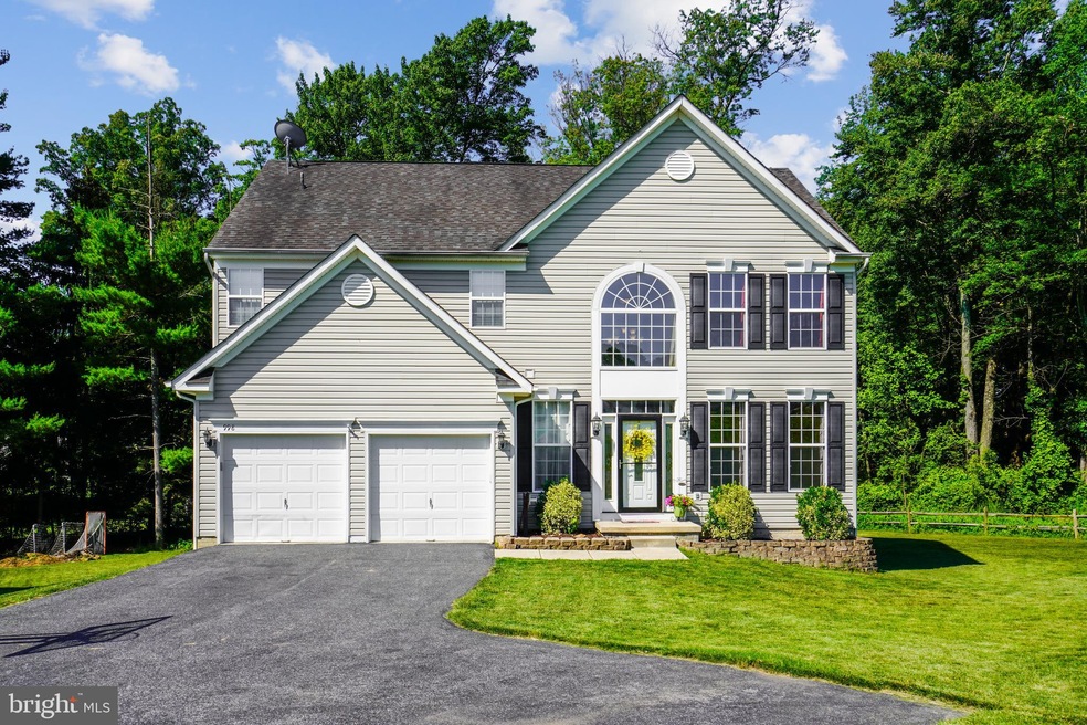 998 Waite Ave, Sykesville, MD 21784 - photo 1