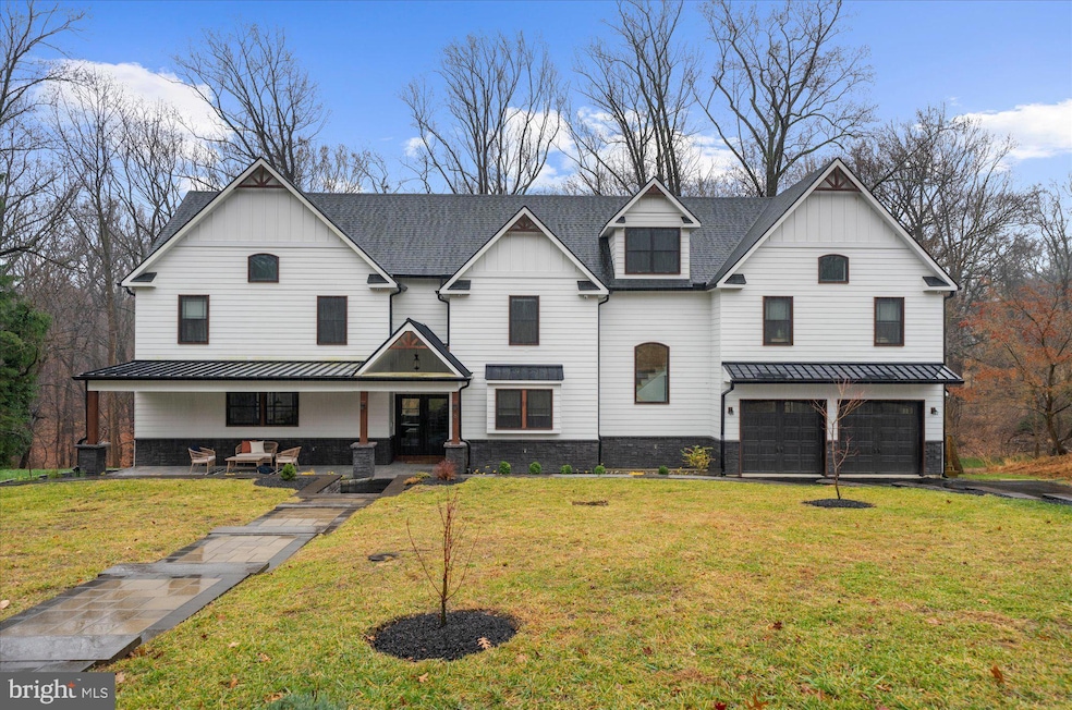 8 Chipmunk Ln, Media, PA 19063 - photo 1