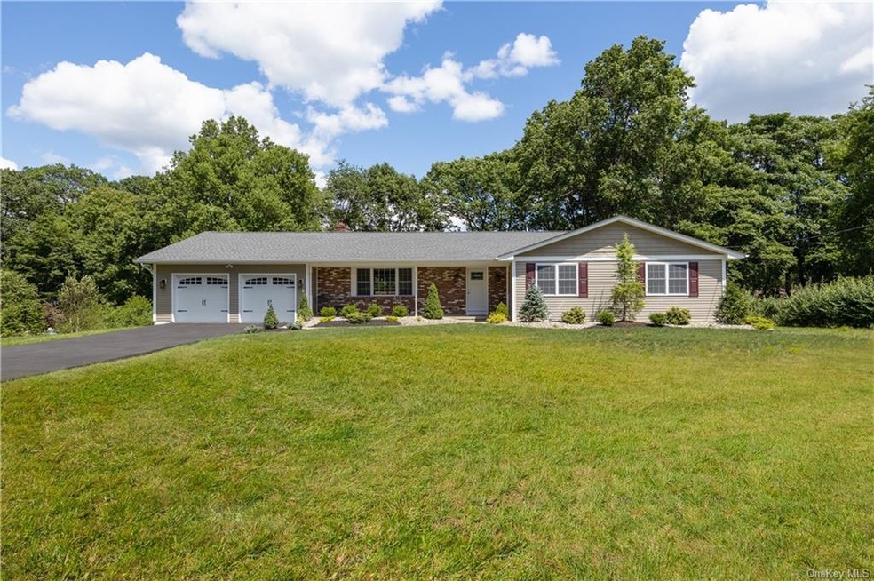 9 Cairngorm Rd, New City, NY 10956 - photo 1