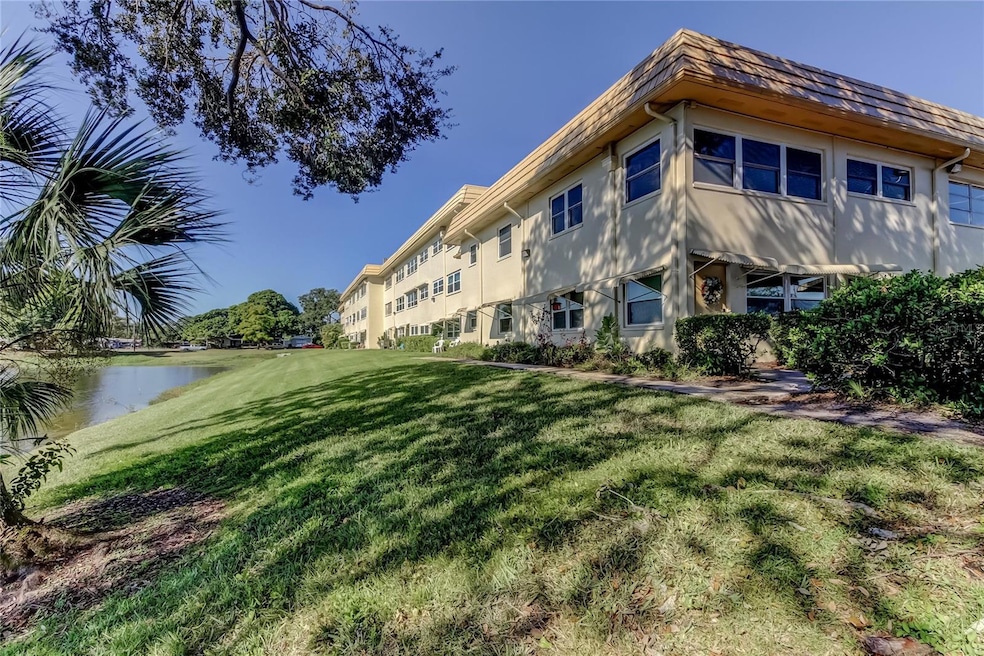 3850 13th Ave N unit 105, Saint Petersburg, FL 33713 - photo 1