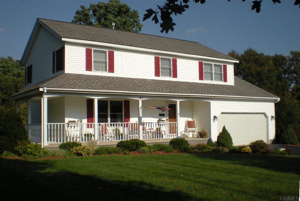 107 Old Orchard Ln, Ballston Spa, NY 12020 - photo 1
