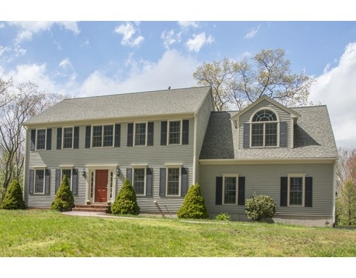 15 Willow Place, Norfolk, MA 02056 - photo 1