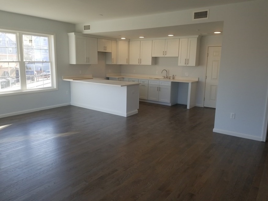 168 Washington St unit 1, Peabody, MA 01960 - photo 1