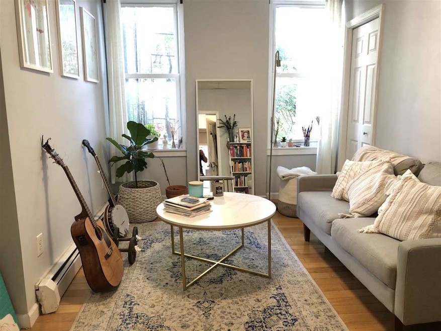 466 Monmouth St unit 2R, Jersey City, NJ 07302 - photo 1