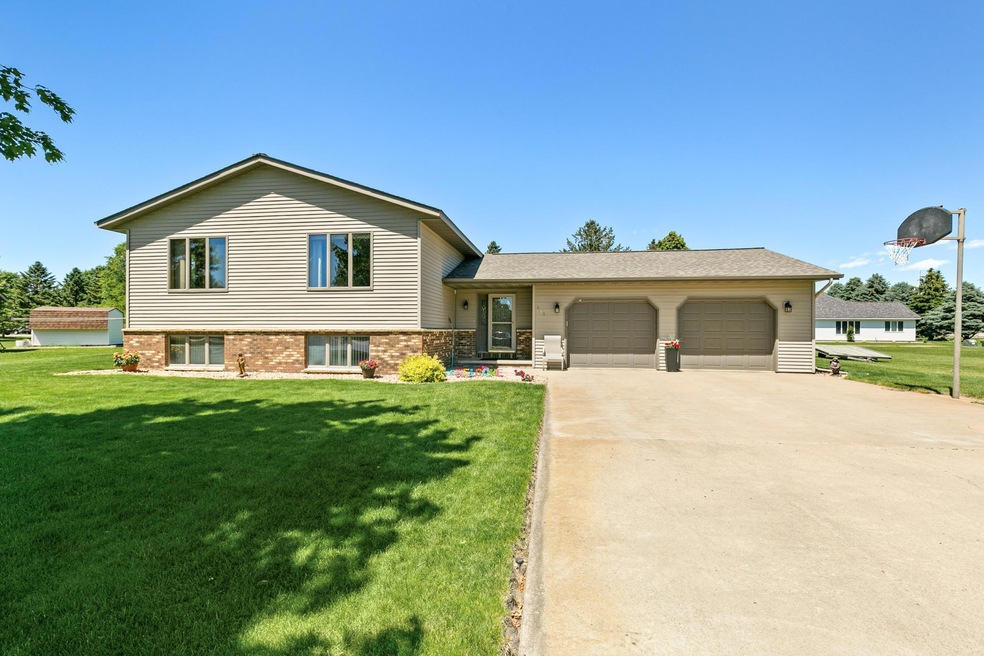 Welcome to 167 Meadowlark Lane!