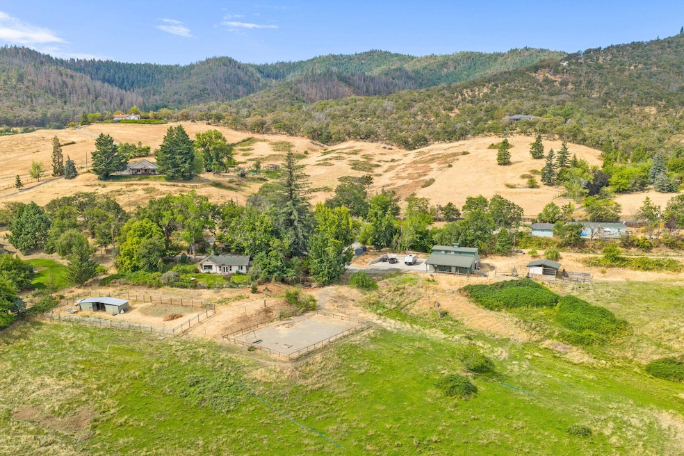 For Sale $1,025,000 • Co-Listing Agent