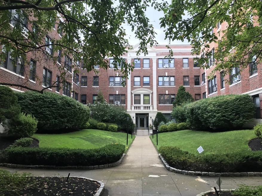 141 Englewood Ave unit 37, Brighton, MA 02135 - photo 1