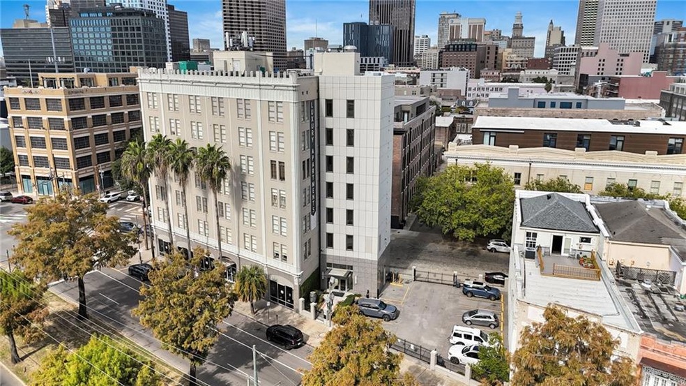 833 Howard Ave unit 202, New Orleans, LA 70130 - photo 1