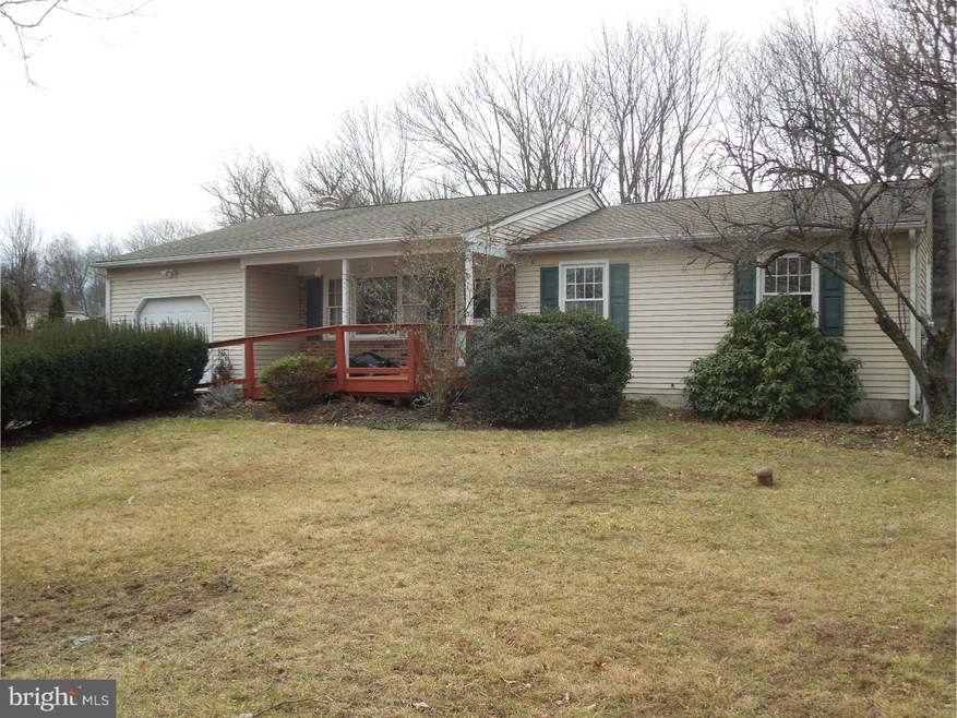 412 Calais Dr, Sellersville, PA 18960 - photo 1