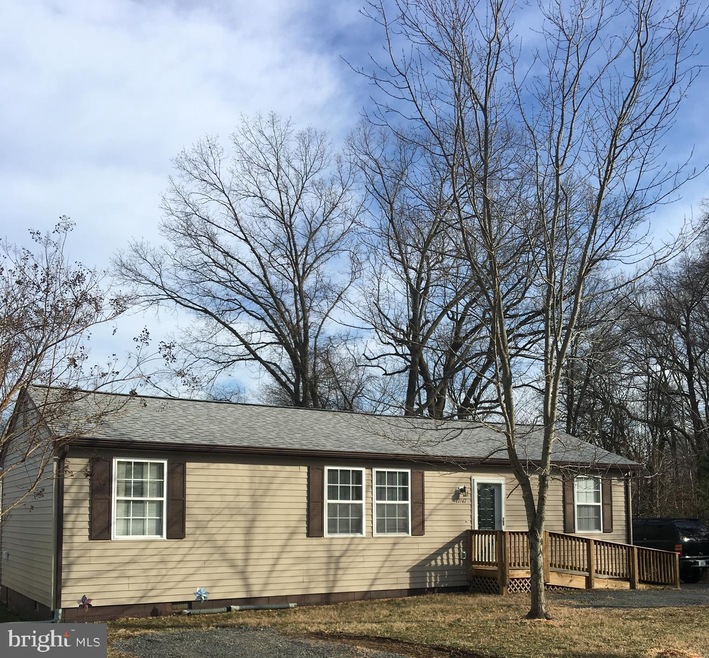 17147 Gail Dr, King George, VA 22485 - photo 1
